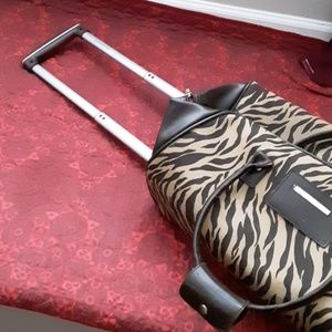 Liz Claiborne duffle bag